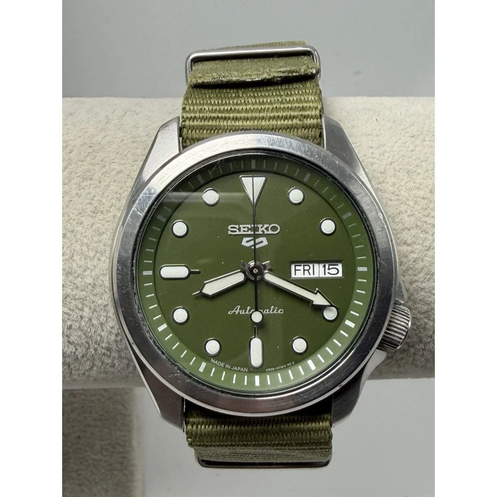 Seiko Green Dial 4R36-08L0 Automatic Mens Working Watch 40MM 9
